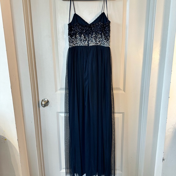 Adrianna Papell Navy Sequin Top Flowy Tulle Full Skirt Maxi Gown/ Dress, Size 4 - Picture 11 of 12